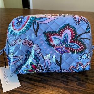 Vera Bradley Makani Paisley Iconic Medium Cosmetic